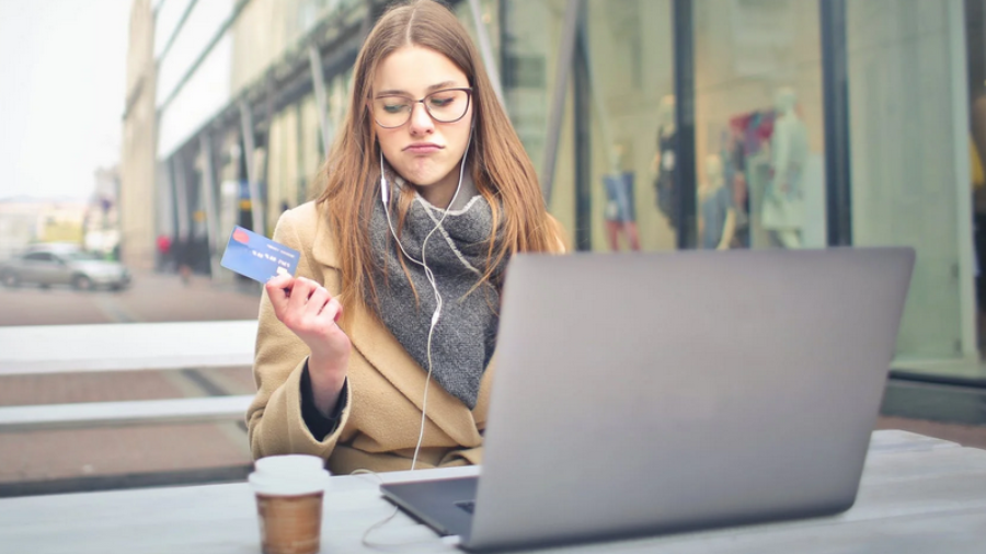 woman with laptop